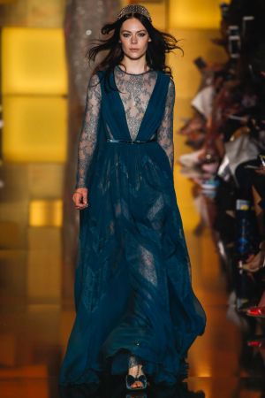 Elie Saab Fall 2015 Couture30.jpg